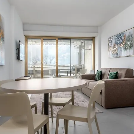 Apartament Pool *